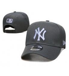 New York Yankees Snapback Cap 25K P376 New York Yankees Snapback Cap 25K P376