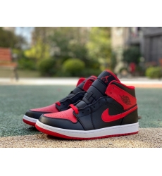 AIR JORDAN 1 MID DQ8426 060